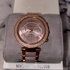 Michael Kors rose gold watch